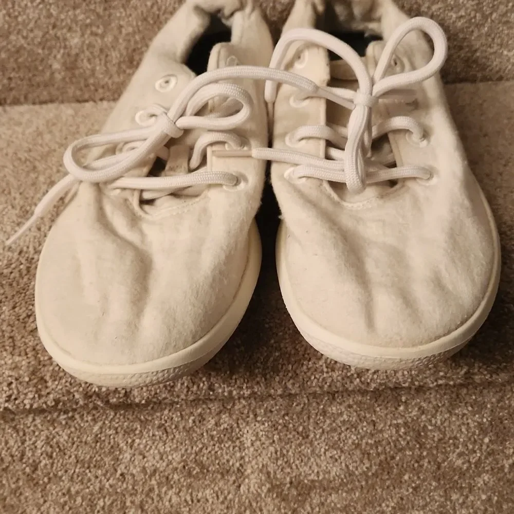 Allbirds 